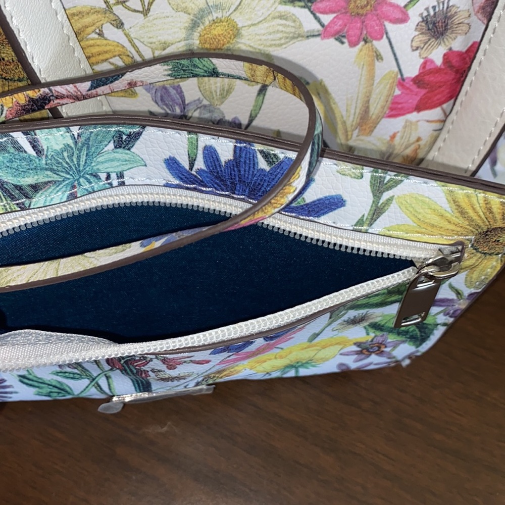 Floral Bags Set - Picture 8 of 8